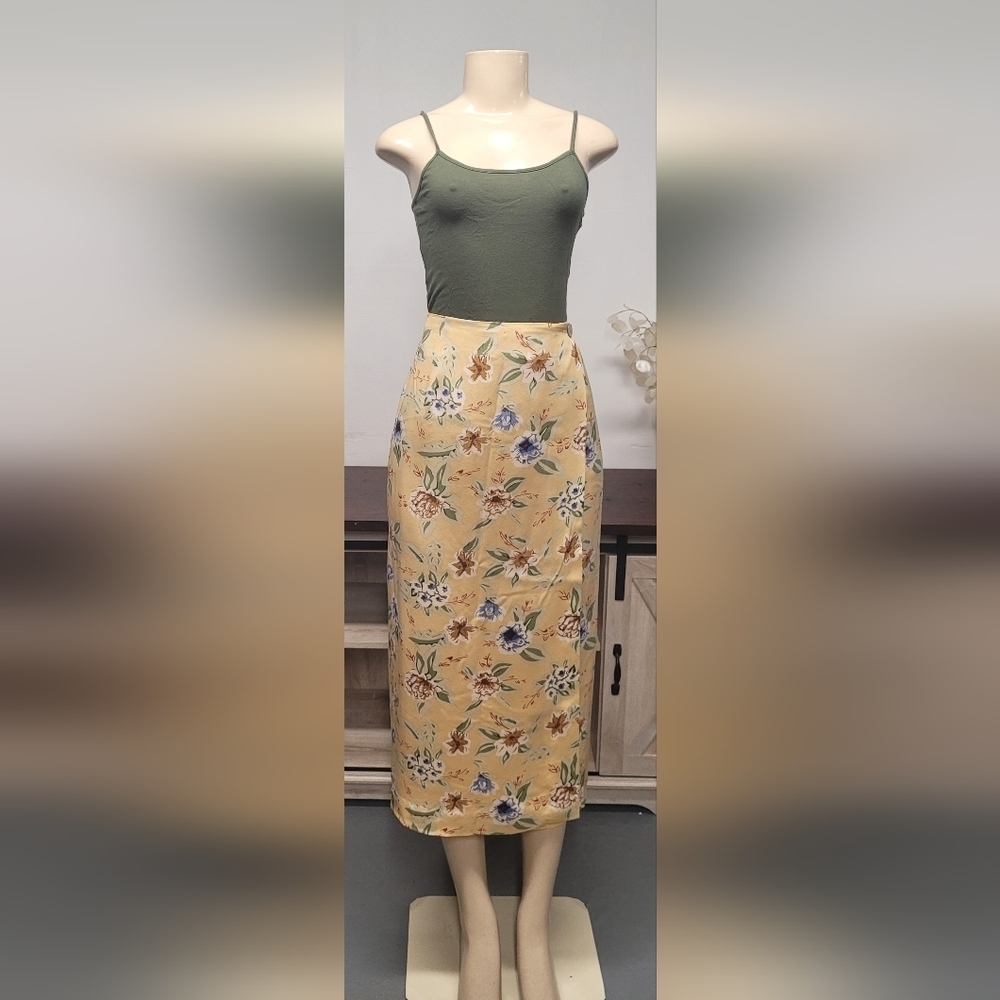 EUC Charter Club Wrap Around Skirt 100% Silk 10
